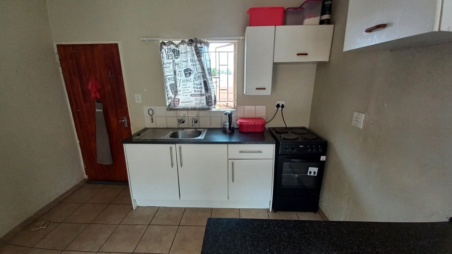 2 Bedroom Property for Sale in Groblerpark Gauteng