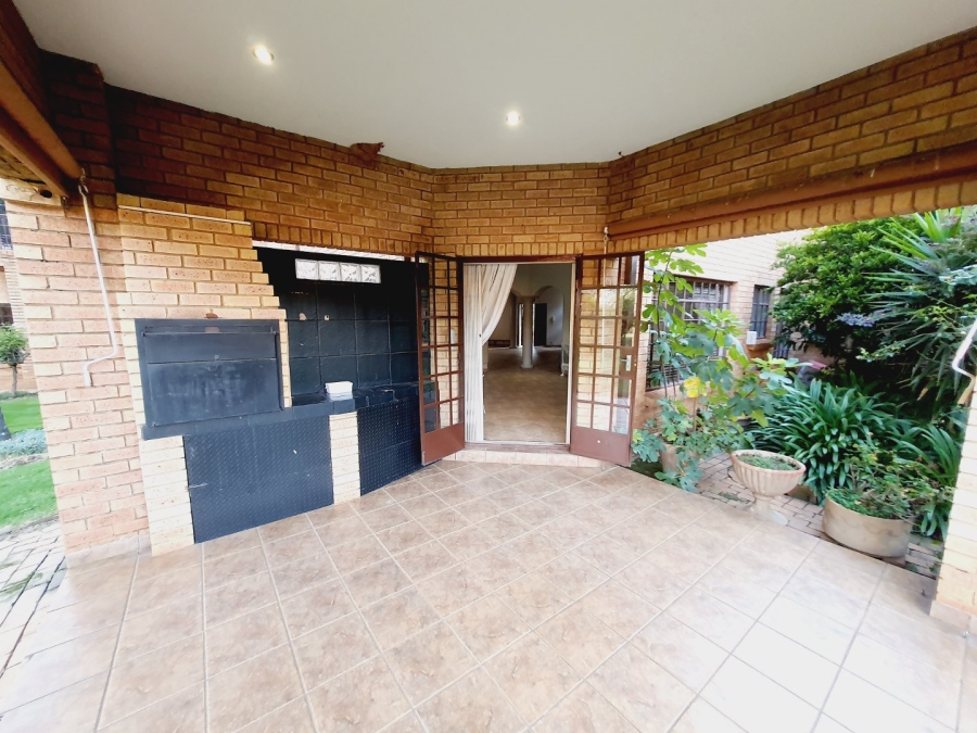 To Let 3 Bedroom Property for Rent in Elardus Park Gauteng