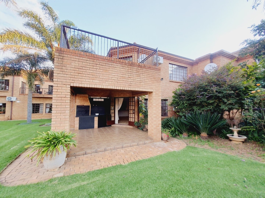 To Let 3 Bedroom Property for Rent in Elardus Park Gauteng