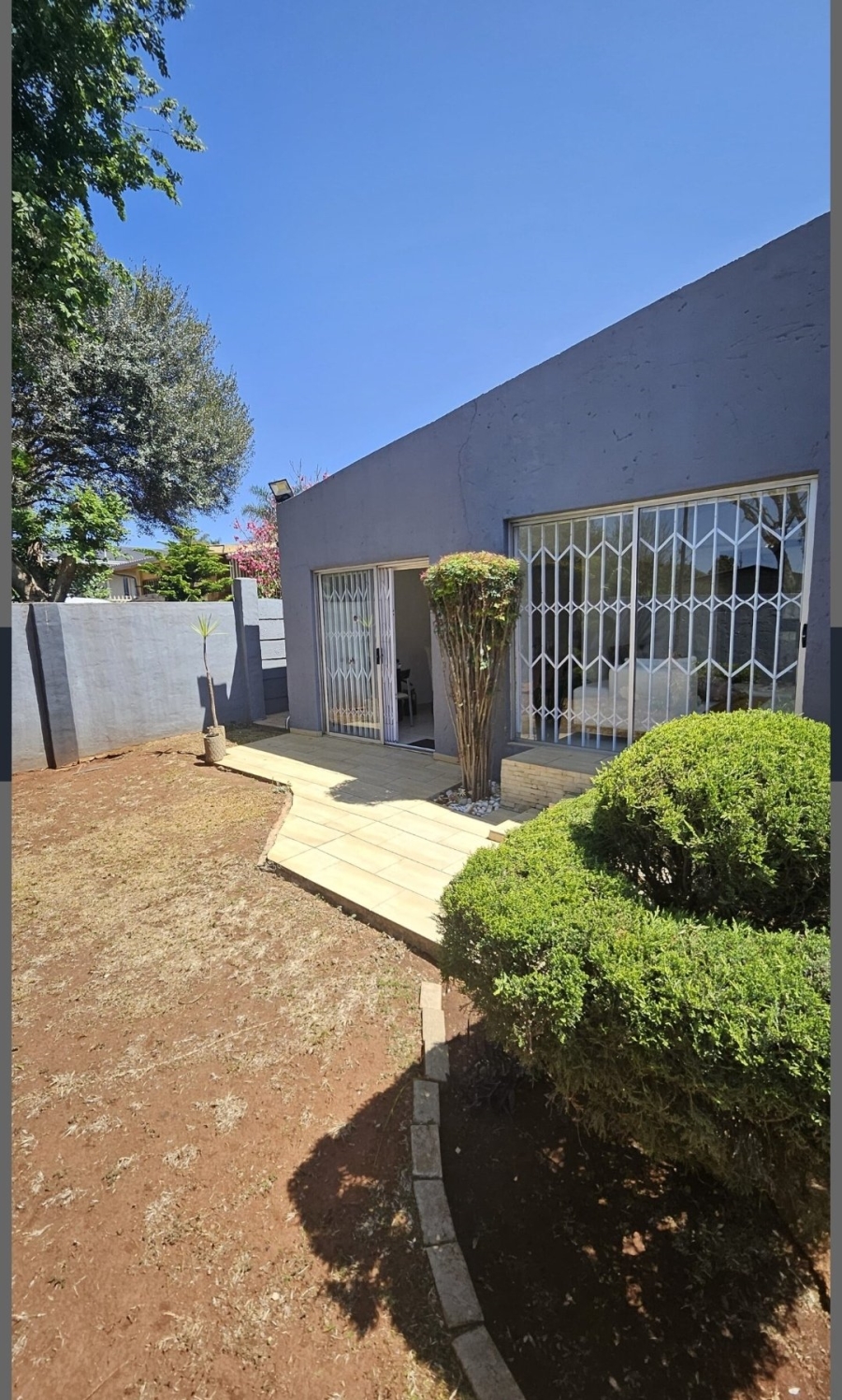 5 Bedroom Property for Sale in Sophiatown Gauteng