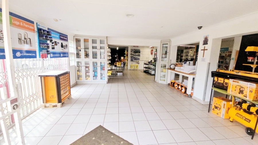 To Let commercial Property for Rent in Edenvale Central Gauteng