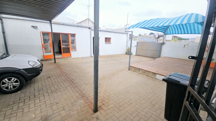 To Let commercial Property for Rent in Edenvale Central Gauteng