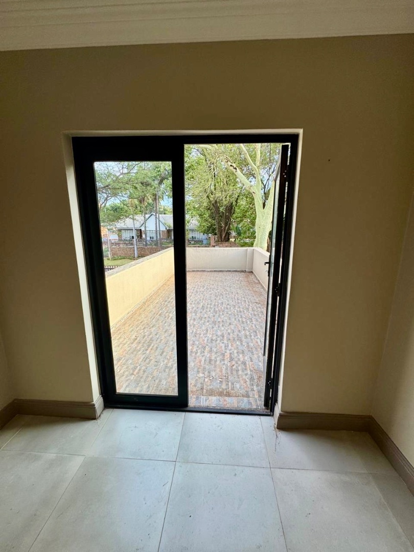 4 Bedroom Property for Sale in Garsfontein Gauteng