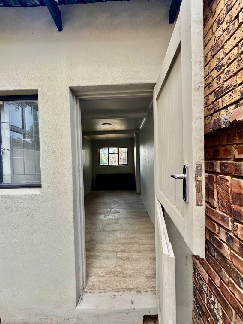 4 Bedroom Property for Sale in Garsfontein Gauteng