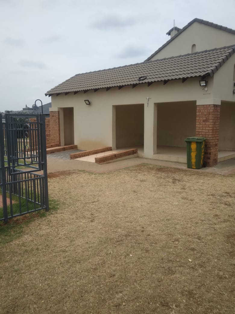  Bedroom Property for Sale in The Orchards Gauteng