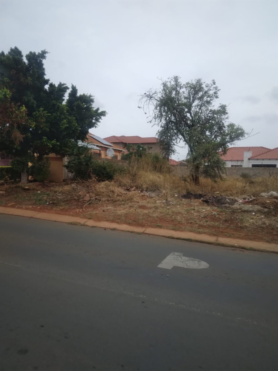  Bedroom Property for Sale in The Orchards Gauteng