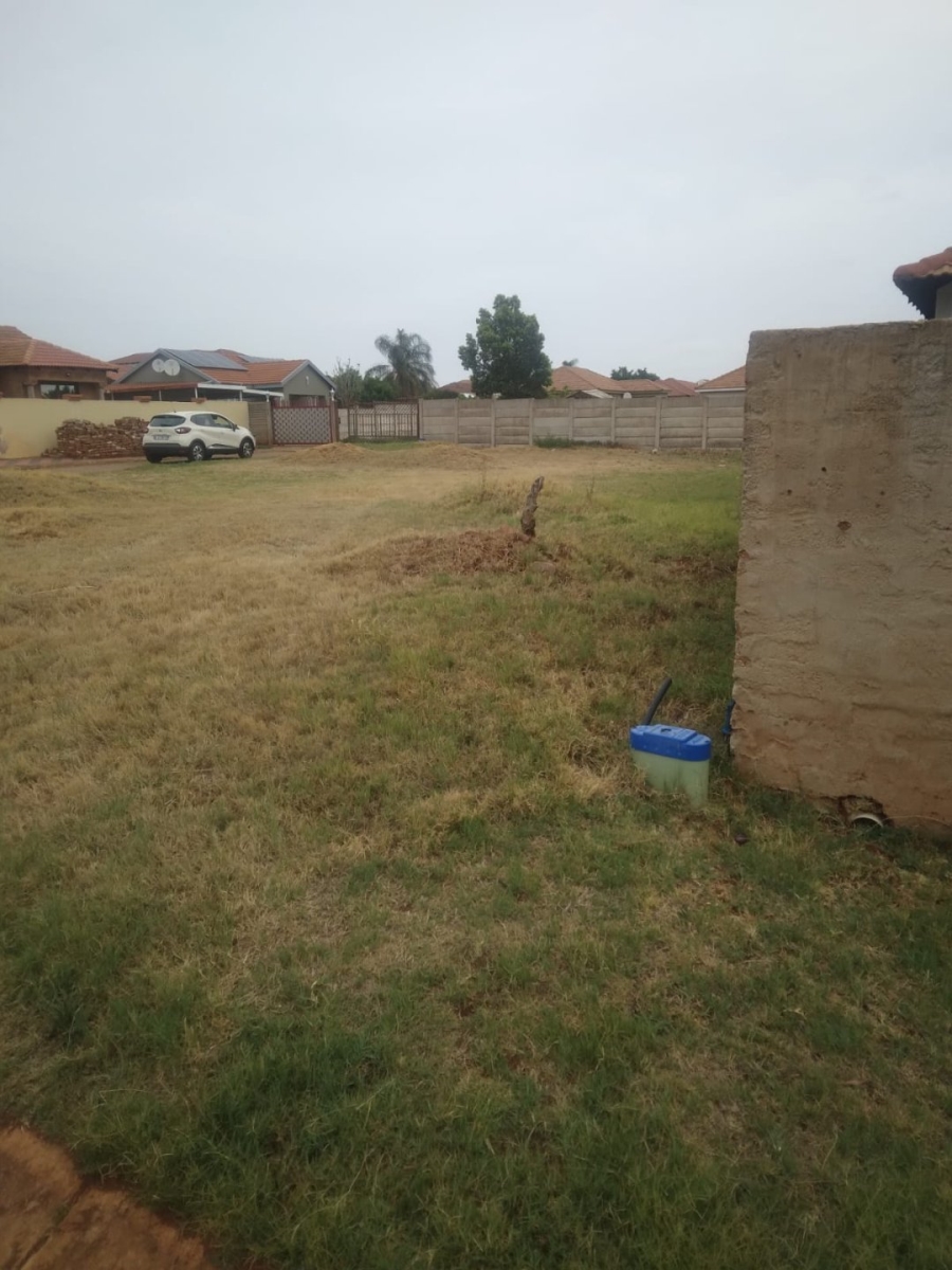  Bedroom Property for Sale in The Orchards Gauteng