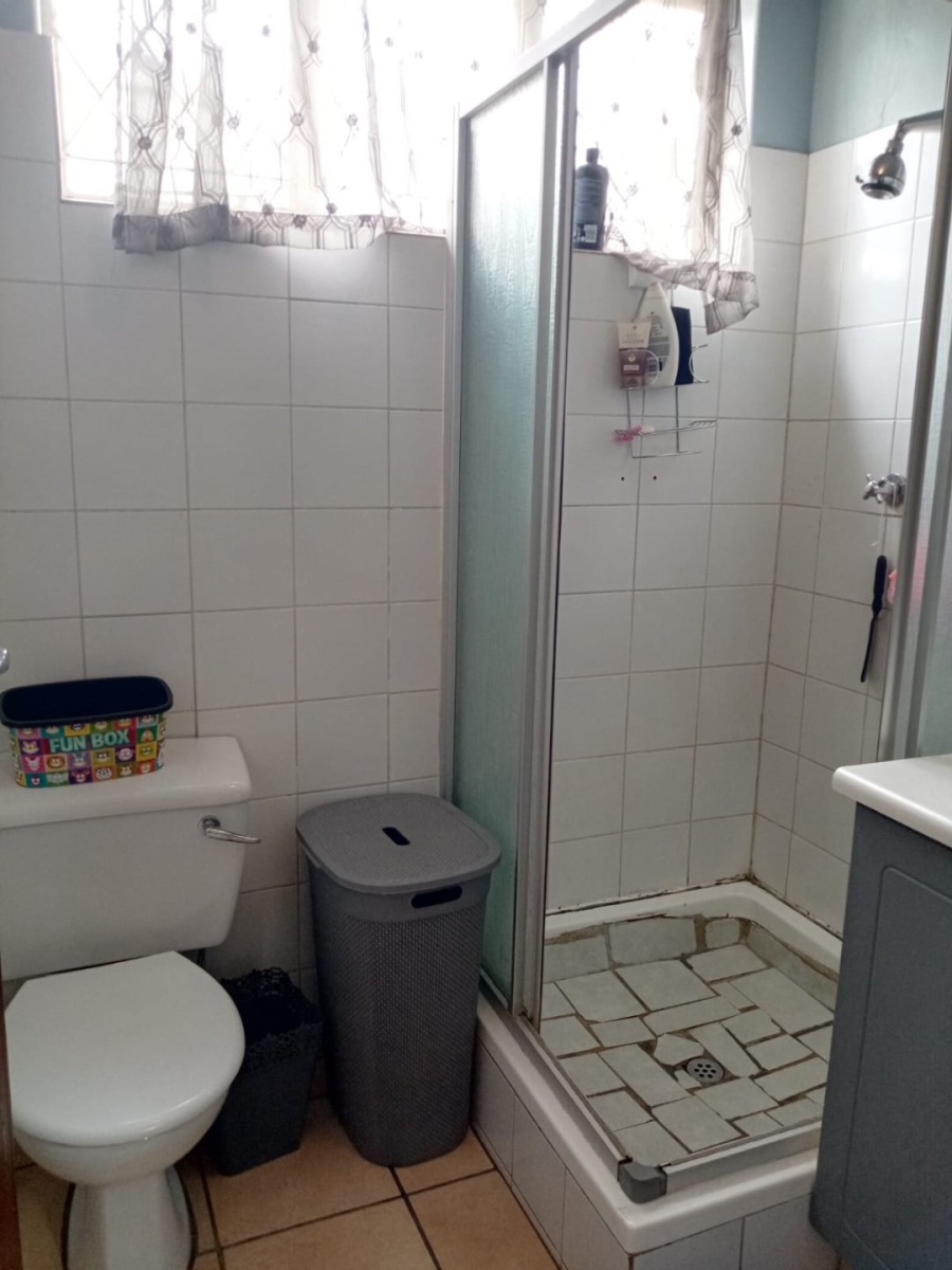 2 Bedroom Property for Sale in Meyerspark Gauteng