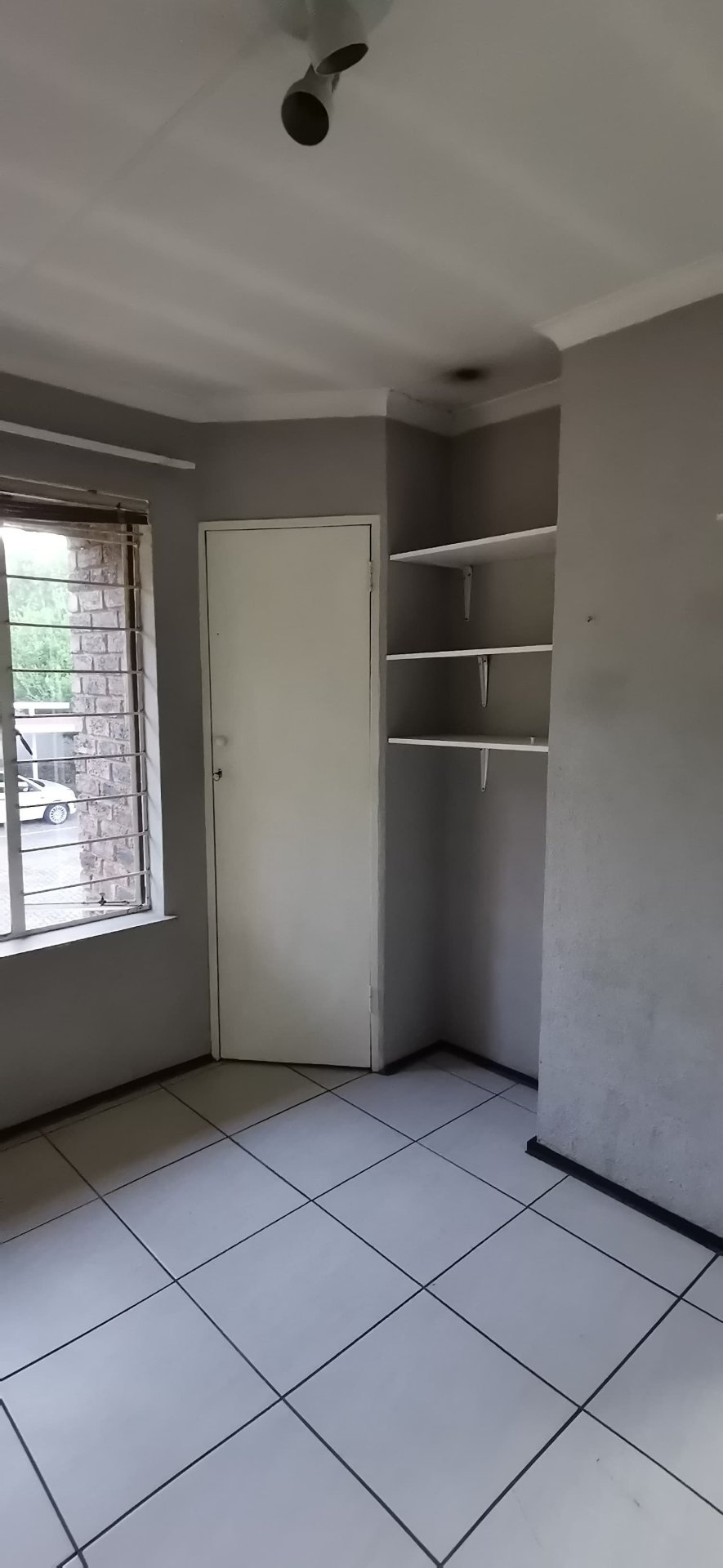 2 Bedroom Property for Sale in Sonneglans Gauteng