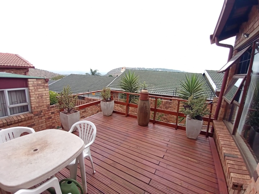 3 Bedroom Property for Sale in Rangeview Gauteng