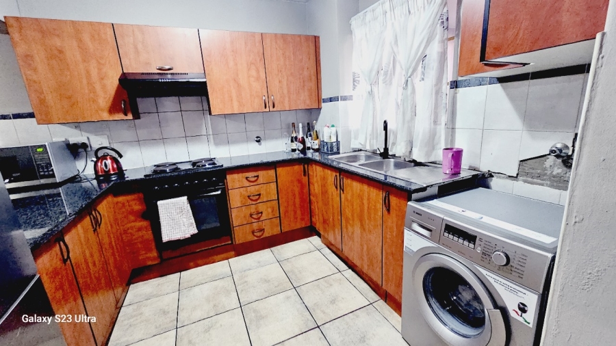 2 Bedroom Property for Sale in Castleview Gauteng