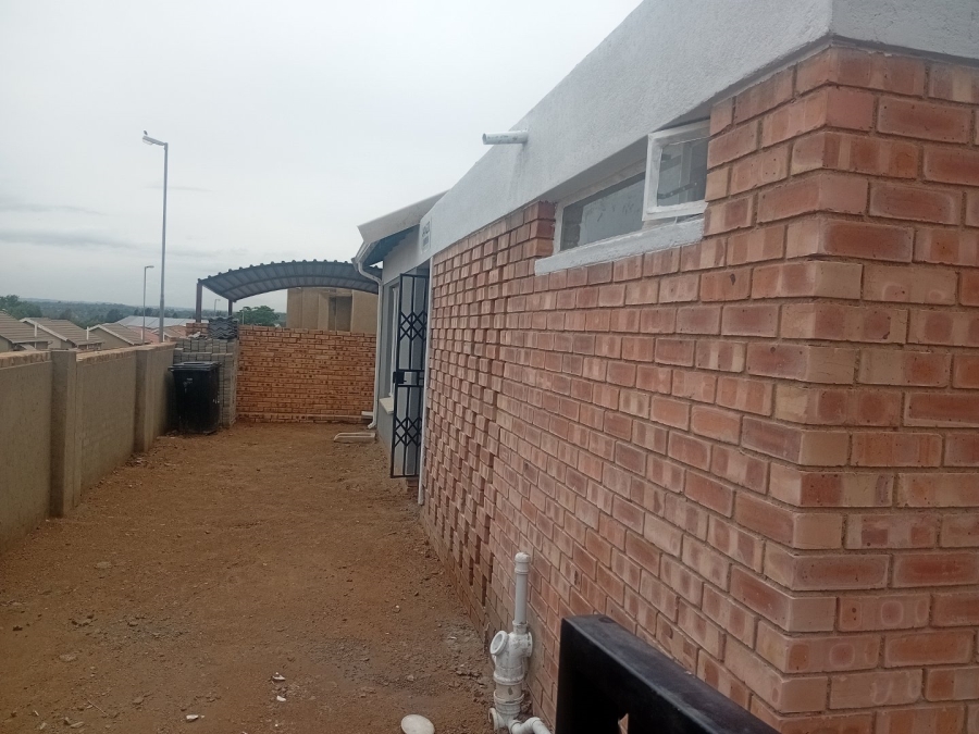 To Let  Bedroom Property for Rent in Cosmo City Gauteng