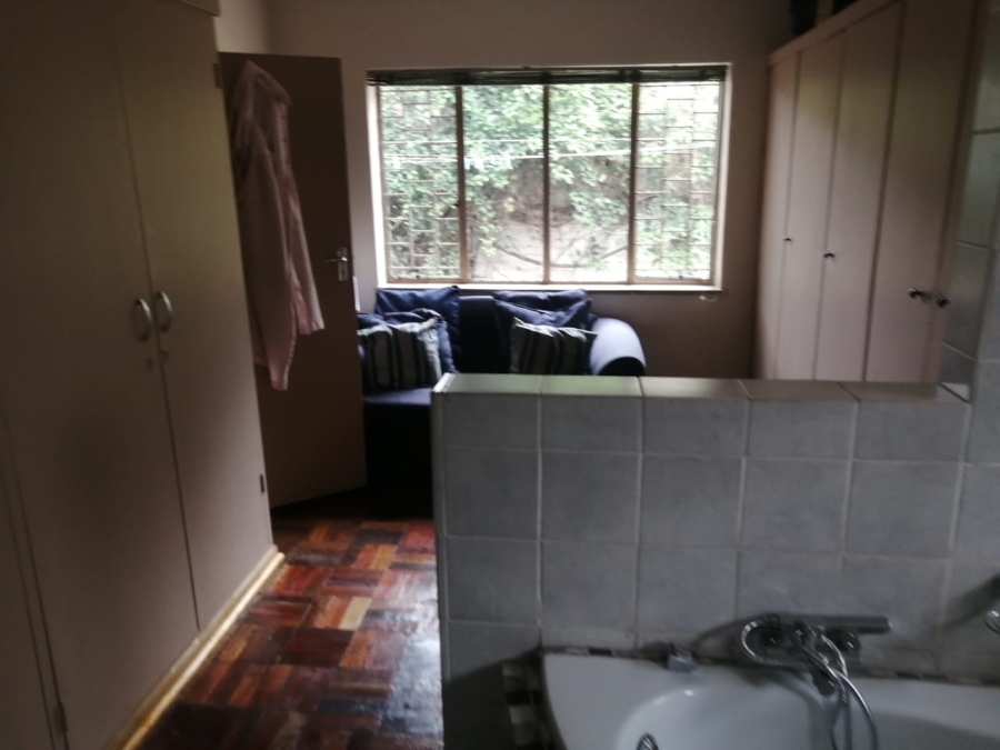 3 Bedroom Property for Sale in Selcourt Gauteng