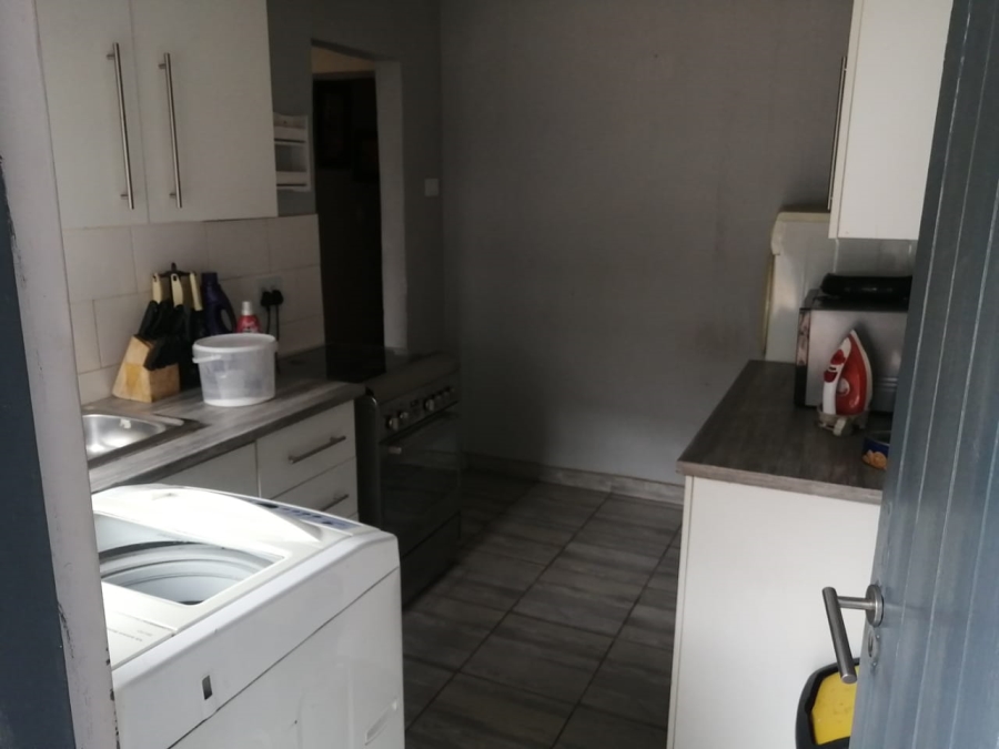 3 Bedroom Property for Sale in Selcourt Gauteng