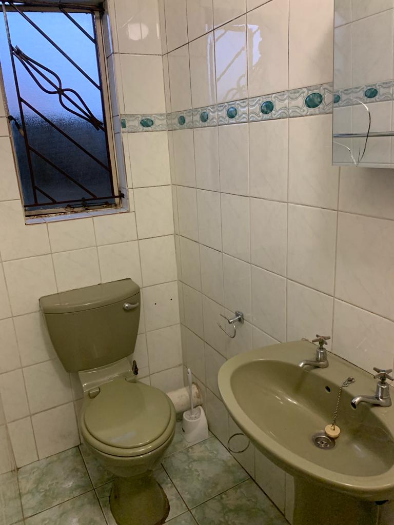 To Let 3 Bedroom Property for Rent in Mondeor Gauteng