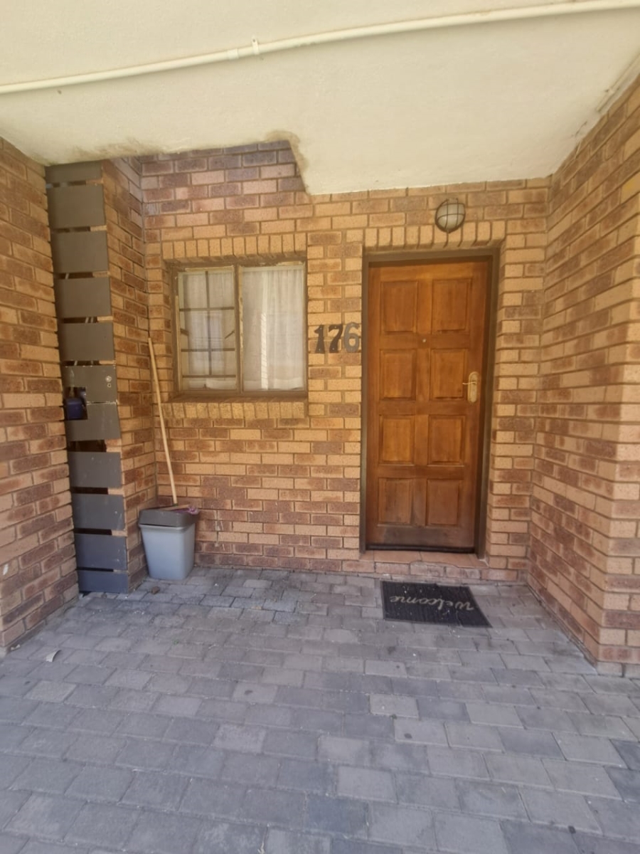 2 Bedroom Property for Sale in Sagewood Gauteng