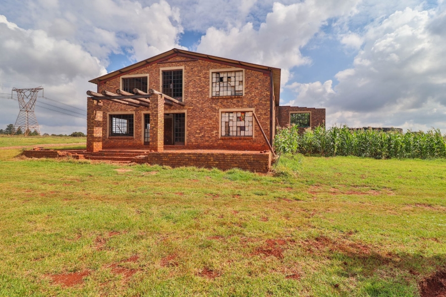 4 Bedroom Property for Sale in Tiegerpoort Gauteng