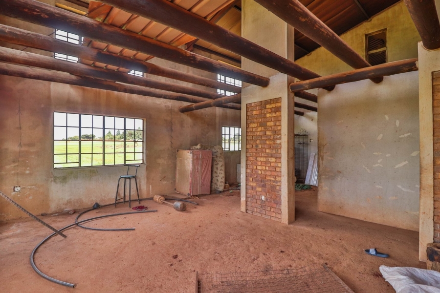 4 Bedroom Property for Sale in Tiegerpoort Gauteng