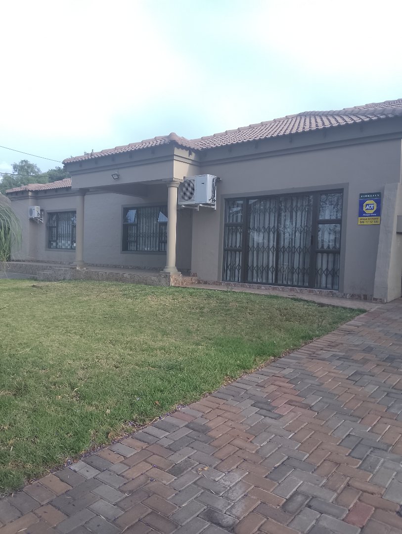 3 Bedroom Property for Sale in Proclamation Hill Gauteng