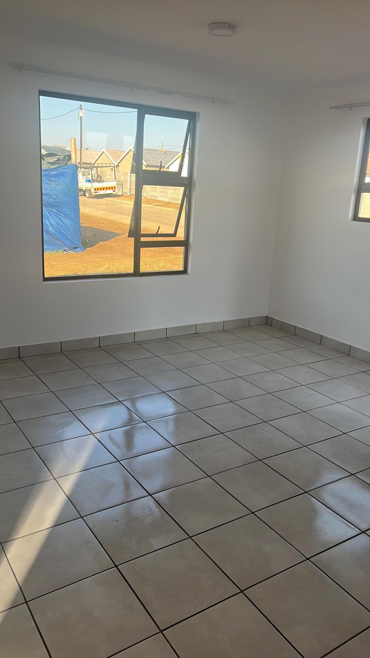 3 Bedroom Property for Sale in Crystal Park Gauteng