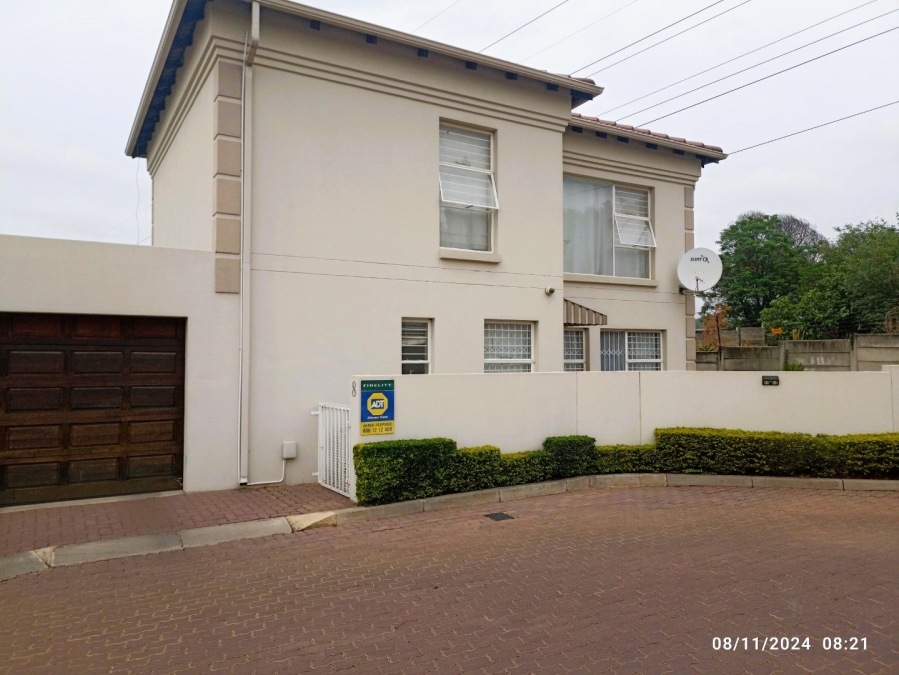 To Let 2 Bedroom Property for Rent in Sharonlea Gauteng