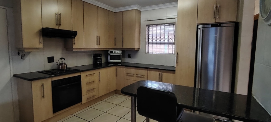 To Let 3 Bedroom Property for Rent in New Redruth Gauteng