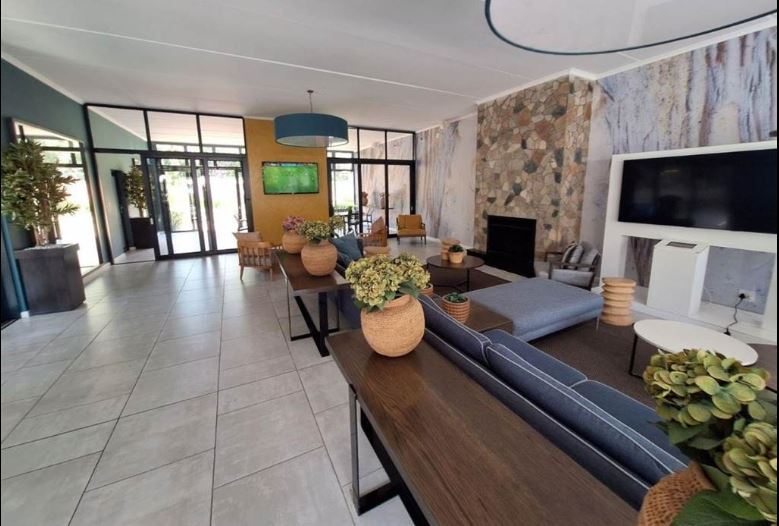 3 Bedroom Property for Sale in Crowthorne AH Gauteng