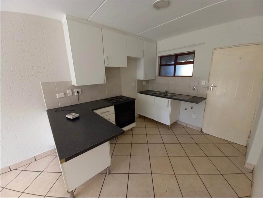 2 Bedroom Property for Sale in Eveleigh Gauteng