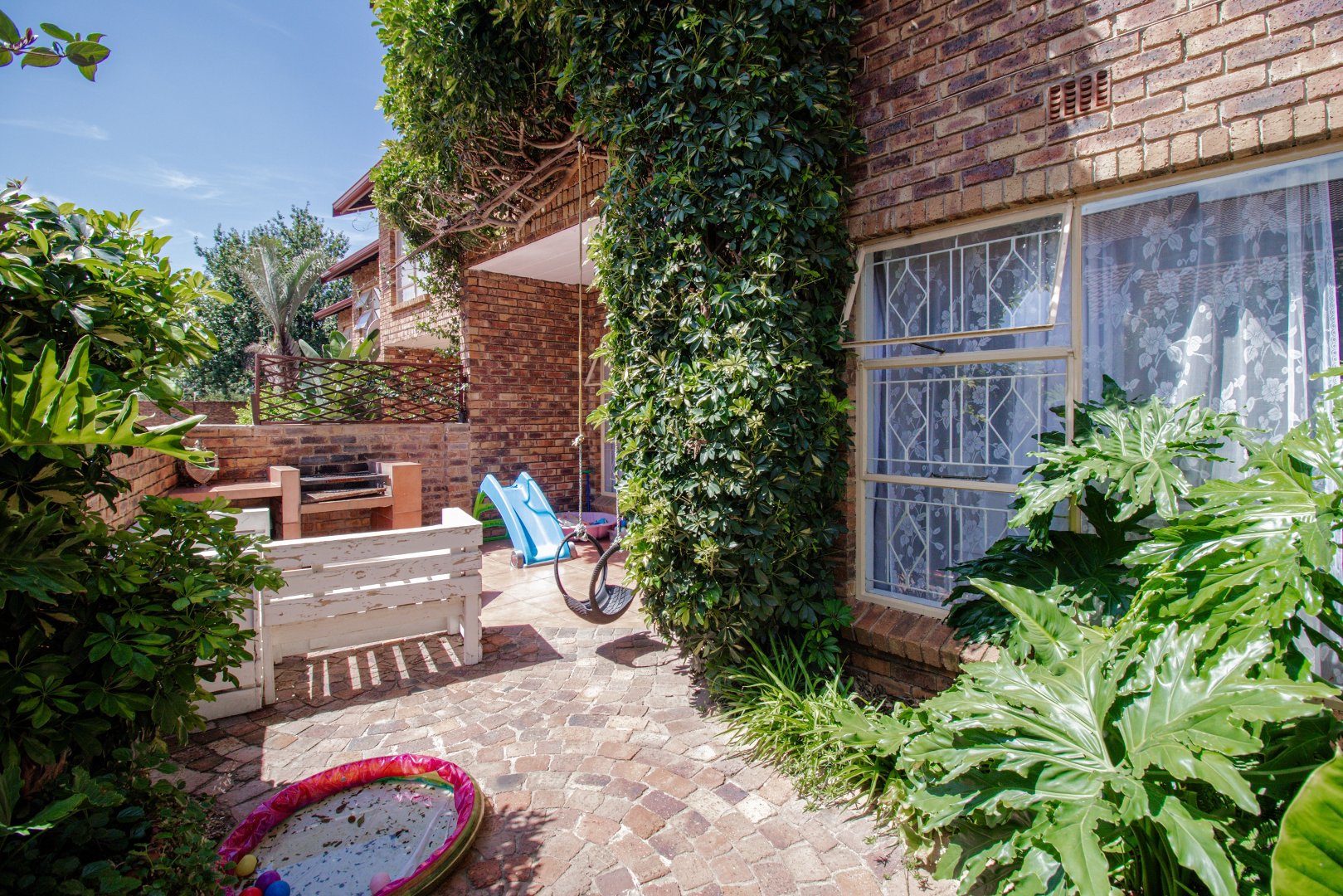 4 Bedroom Property for Sale in Bonaero Park Gauteng