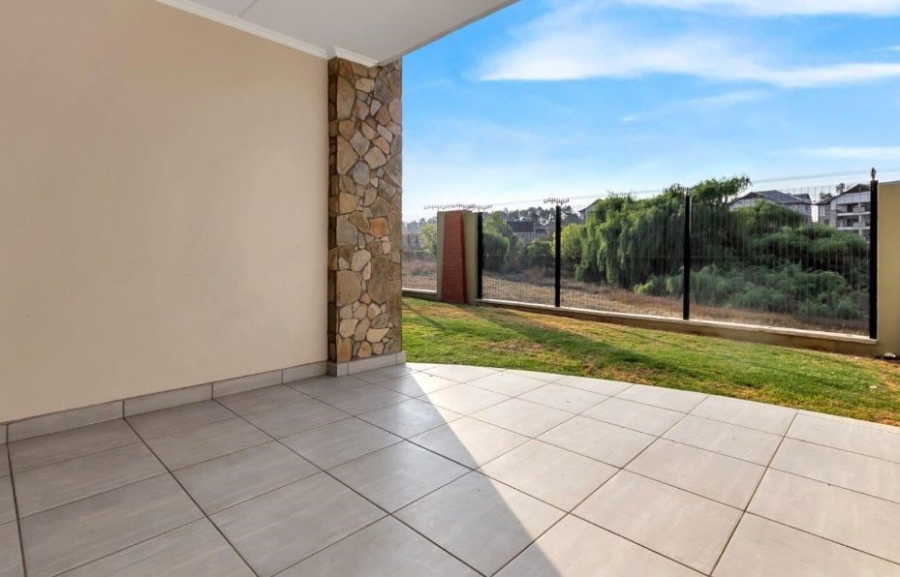 To Let 3 Bedroom Property for Rent in Waterfall Gauteng