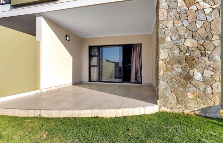 To Let 3 Bedroom Property for Rent in Waterfall Gauteng