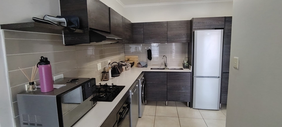 To Let 1 Bedroom Property for Rent in Oakdene Gauteng