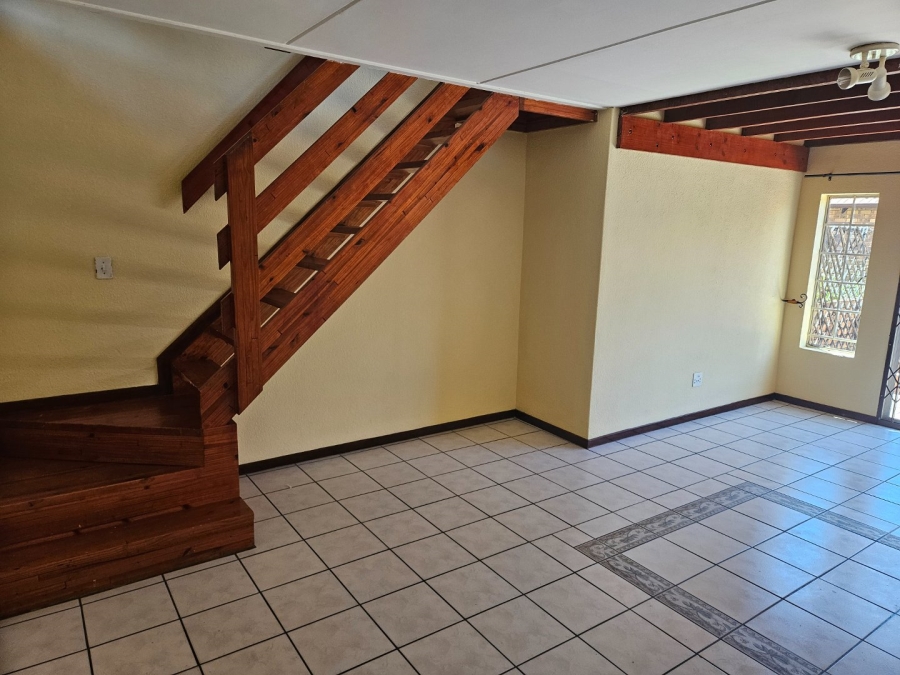 3 Bedroom Property for Sale in Weltevreden Park Gauteng