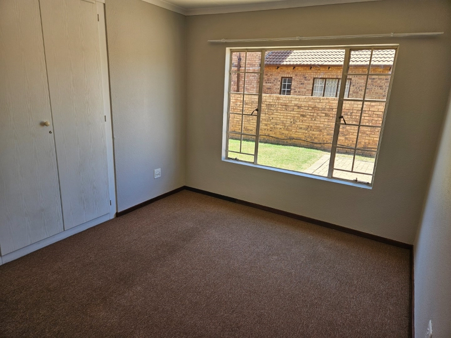 3 Bedroom Property for Sale in Weltevreden Park Gauteng