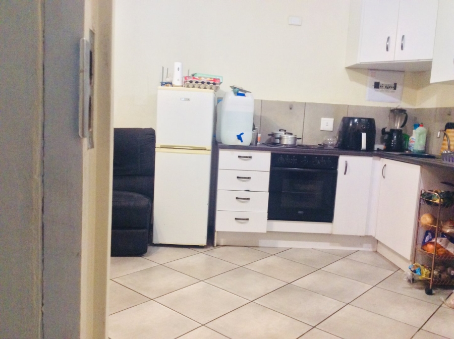 To Let 1 Bedroom Property for Rent in Albertsdal Gauteng