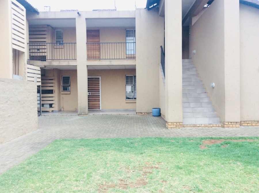 To Let 1 Bedroom Property for Rent in Albertsdal Gauteng