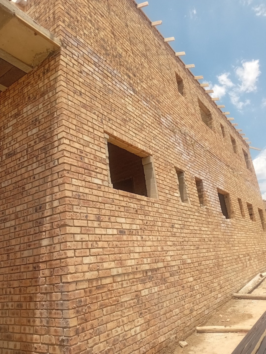 10 Bedroom Property for Sale in Cosmo City Gauteng