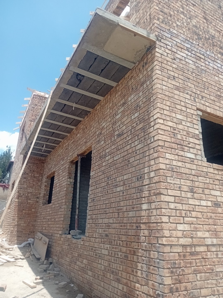 10 Bedroom Property for Sale in Cosmo City Gauteng