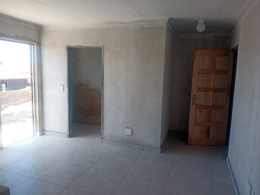 10 Bedroom Property for Sale in Cosmo City Gauteng