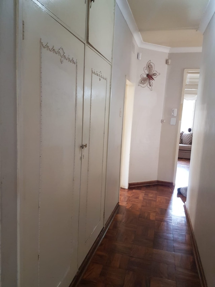 6 Bedroom Property for Sale in Lombardy East Gauteng