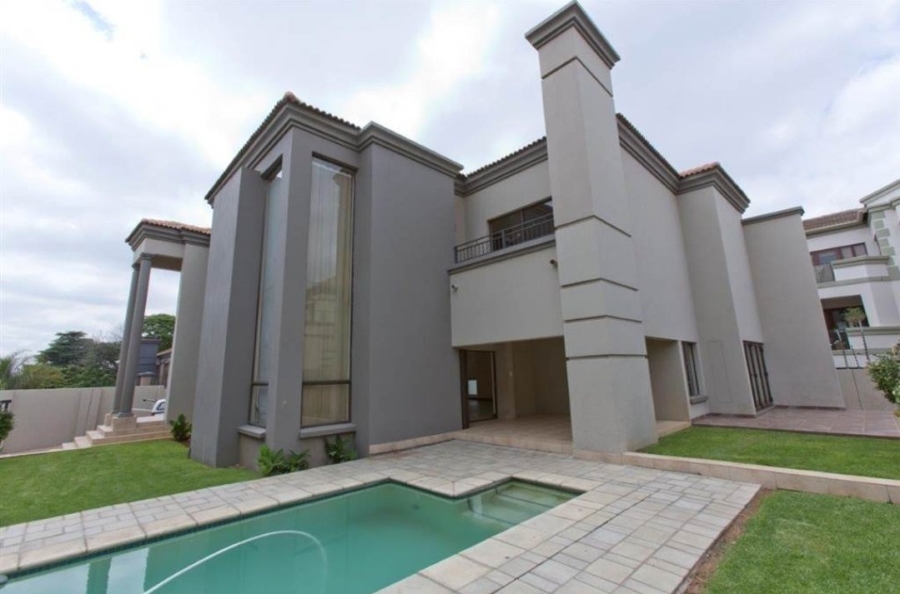 To Let 4 Bedroom Property for Rent in Bryanston Gauteng