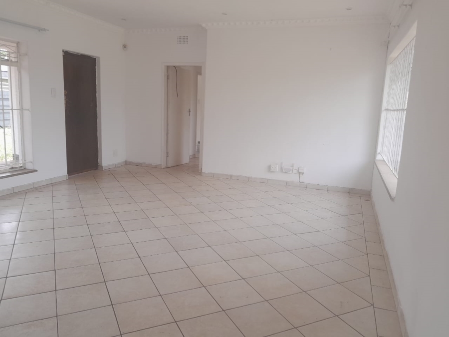 To Let 3 Bedroom Property for Rent in Lindhaven Gauteng