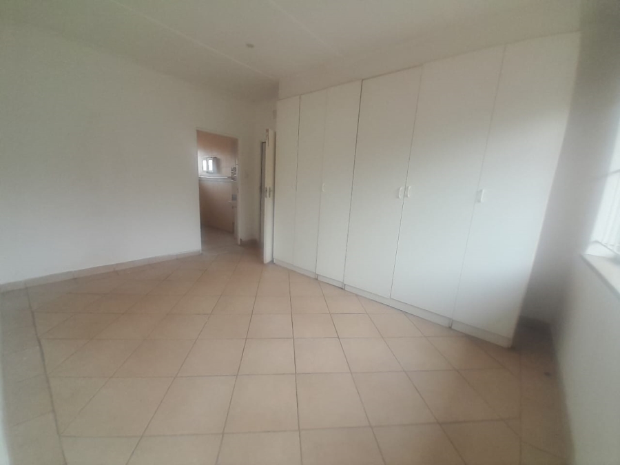 To Let 3 Bedroom Property for Rent in Lindhaven Gauteng