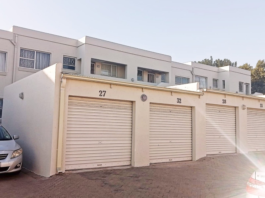 To Let 2 Bedroom Property for Rent in Vorna Valley Gauteng