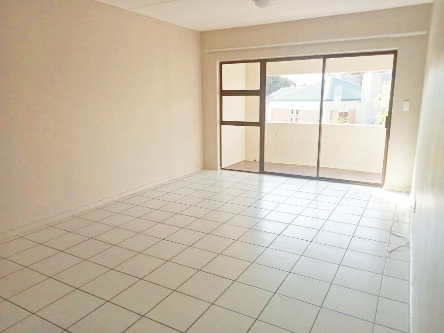 To Let 2 Bedroom Property for Rent in Vorna Valley Gauteng