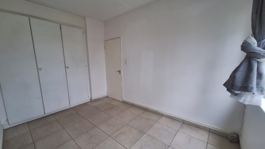 To Let 2 Bedroom Property for Rent in Vorna Valley Gauteng