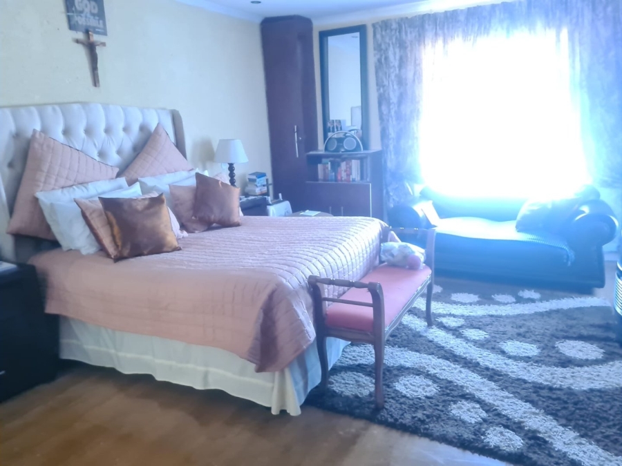 3 Bedroom Property for Sale in Dawn Park Gauteng