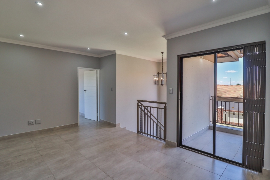 4 Bedroom Property for Sale in Comet Gauteng