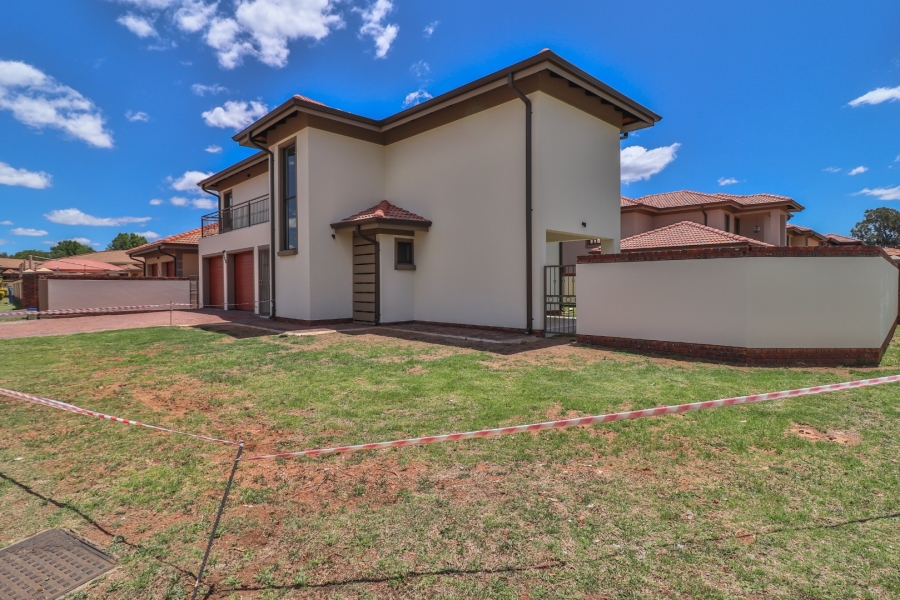 4 Bedroom Property for Sale in Comet Gauteng