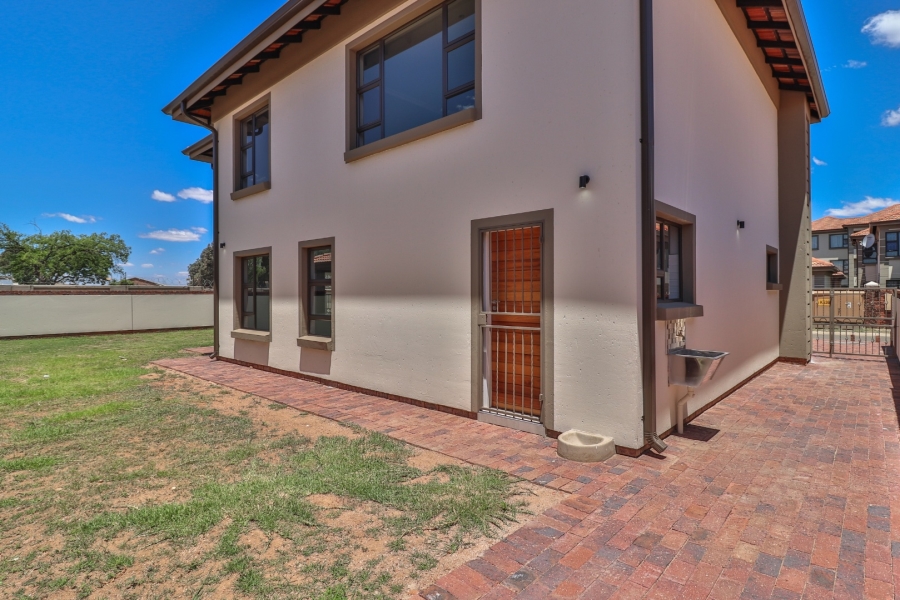 4 Bedroom Property for Sale in Comet Gauteng